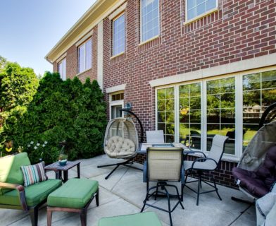 2411-119th-ct-ne-patio2