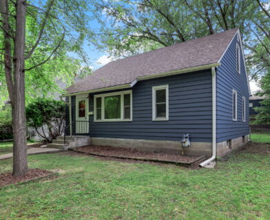 front-3430-ne-taylor-st-02